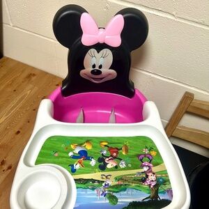 Minnie Mouse Booster Seat